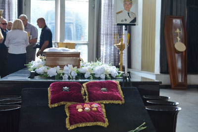 Военные похороны в Москве